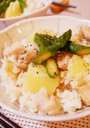 アスパラじゃがいも鶏肉の塩バターごはん-レシピのメイン写真