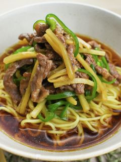 青椒肉絲トッピング醤油ラーメン-レシピのメイン写真