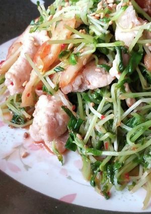 キムチdeおつまみ③豆苗入り豚キムチ-レシピのメイン写真