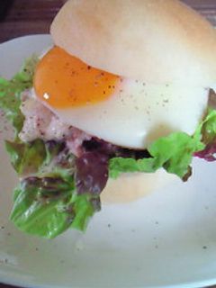黄身がきれいな目玉焼き-レシピのメイン写真
