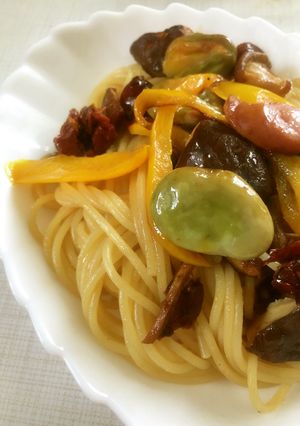そら豆とオイル漬トマトパスタ-レシピのメイン写真