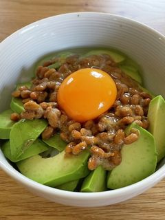 アボカド納豆丼-レシピのメイン写真
