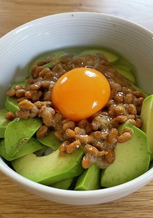 アボカド納豆丼-レシピのメイン写真