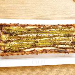 รูปของ アスパラのチーズキッシュ