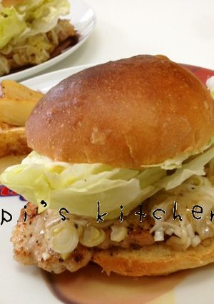 大好きな佐世保バーガー＝ネギ塩豚っしょ❤-レシピのメイン写真
