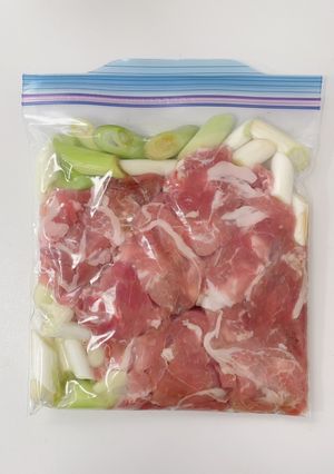 【下味冷凍】豚肉とネギのオリーブ焼き-レシピのメイン写真