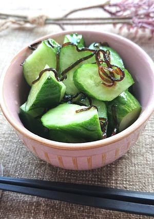 １分で簡単♪ごま油香る塩昆布きゅうり-レシピのメイン写真