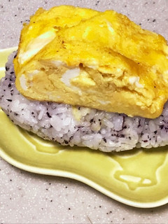 弁当♡朝ごはん♡厚焼き卵のおにぎり-レシピのメイン写真