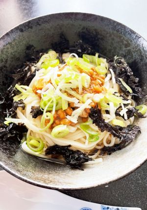 簡単！さっぱり納豆なめたけうどん-レシピのメイン写真
