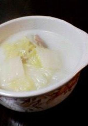 簡単白菜と豚肉のあっさりクリームスープ-レシピのメイン写真