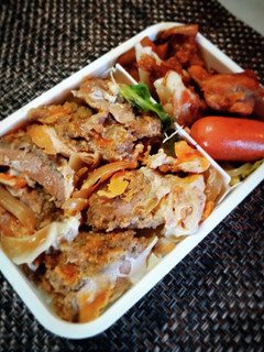 イカ墨ヒレかつで、おじさんカツ丼弁当!-レシピのメイン写真