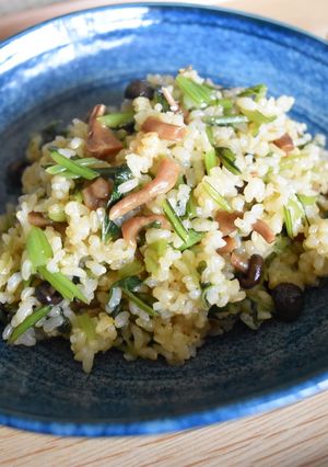 近為風しめじの佃煮とお漬物の焼き飯-レシピのメイン写真