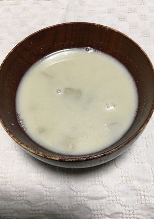 ベーコン とごぼうの豆乳味噌汁-レシピのメイン写真