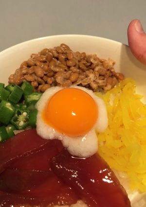 漬けマグロのネバネバ丼！オクラ納豆山芋-レシピのメイン写真