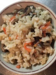 味噌漬け鶏肉を使った炊き込みご飯-レシピのメイン写真