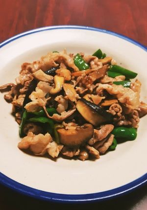 簡単◎豚肉とピーマンのバターしょうゆ炒め-レシピのメイン写真