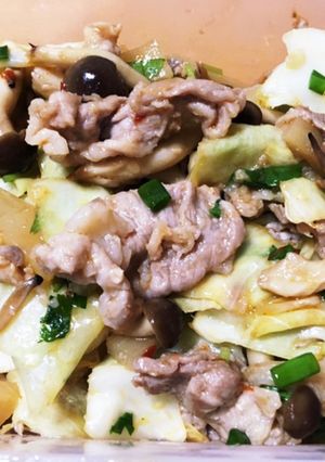豚肉と三つ葉のピリ辛豆板醤炒め-レシピのメイン写真