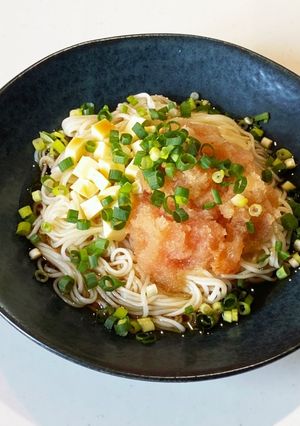 ごま油☆ぶっかけ素麺(明太子・チーズ)-レシピのメイン写真