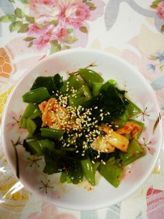 絹さやとワカメのキムチ和え-レシピのメイン写真