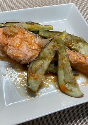 減塩のコツあり！鮭と茄子の香味ソースがけ-レシピのメイン写真
