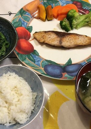 ぶりのハーブ塩コショウオリーブオイル焼き-レシピのメイン写真