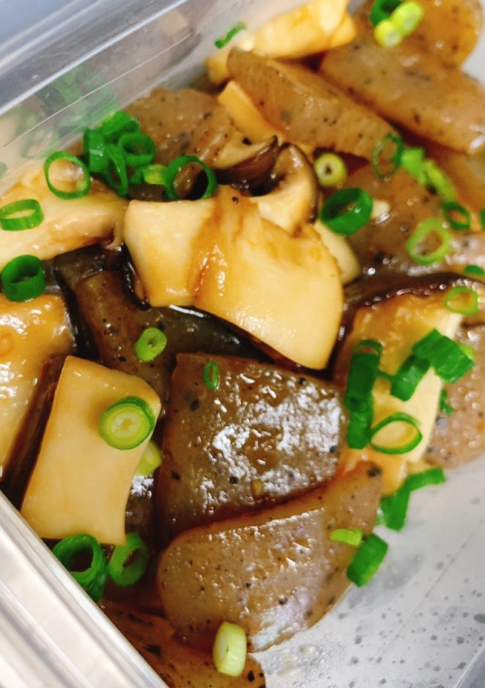 こんにゃくあったら是非！きのこの旨炒め煮-レシピのメイン写真