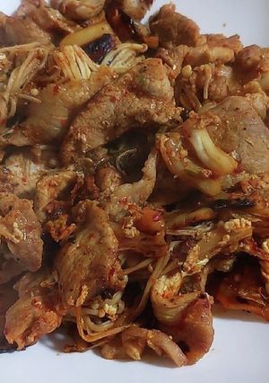 不思議♡豚キムチがすき焼き風☆-レシピのメイン写真