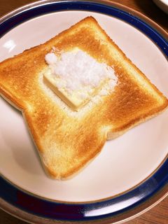 ずぼらチーズケーキ風トースト-レシピのメイン写真