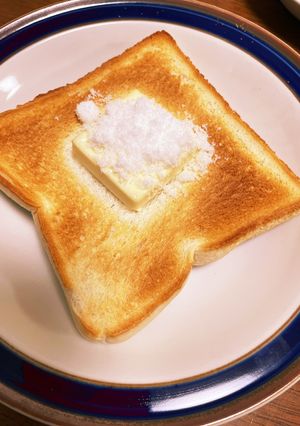 ずぼらチーズケーキ風トースト-レシピのメイン写真