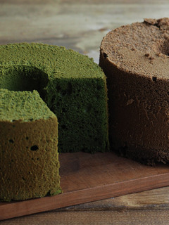 抹茶とほうじ茶のシフォンケーキ-レシピのメイン写真