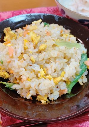 フライパンひとつ♡鮭とレタスチャーハン-レシピのメイン写真