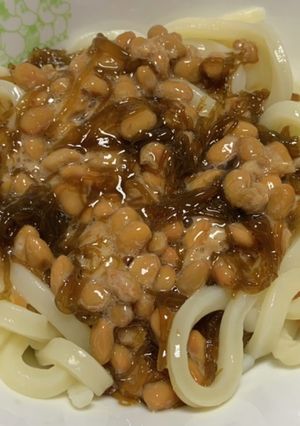 もずく納豆うどん-レシピのメイン写真