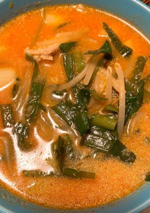 豚肉でユッケジャンスープ-レシピのメイン写真