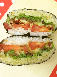おにぎらず★タコライス風-レシピのメイン写真