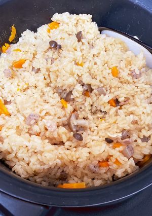 鶏肉としめじの炊き込みご飯-レシピのメイン写真