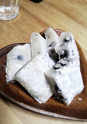 冷凍切り餅で作る秋田の甘い豆餅-レシピのメイン写真