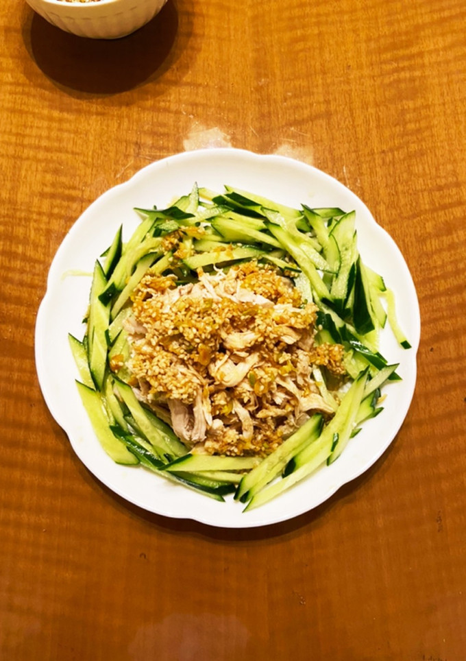 蒸し鶏と胡瓜の中華風ごまだれ☆-レシピのメイン写真