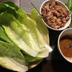 รูปของ さっぱり牛肉レタス巻き