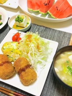 カレーコロッケメインの夕飯メニュー-レシピのメイン写真