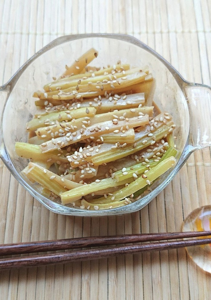 セロリの焼肉のたれポン酢マヨ炒め-レシピのメイン写真