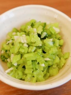 カブの葉っぱ塩ニンニク炒め-レシピのメイン写真