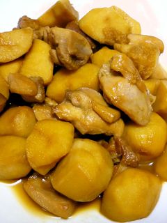 鶏もも肉と冷凍里芋の甘辛煮-レシピのメイン写真