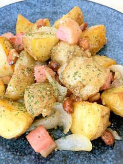 新じゃが新玉ねぎとみそピーベーコン炒め-レシピのメイン写真