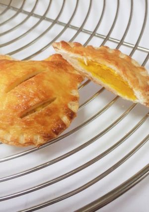 簡単！食パンで作る型抜きパンプキンパイ-レシピのメイン写真