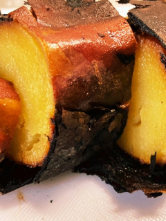 炭に置いとくだけ焼き芋-レシピのメイン写真