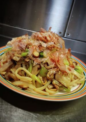 ソース、めんつゆ焼うどん(✩≧↺≦✩))-レシピのメイン写真