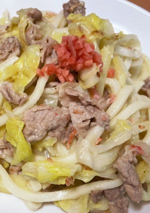 あっさりおしゃれに★梅昆布茶焼きうどん-レシピのメイン写真