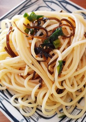 塩昆布のり柚子胡椒の混ぜるだけ冷製パスタ-レシピのメイン写真