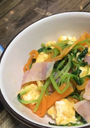 豆苗の彩り炒め-レシピのメイン写真