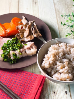 炊飯器で!蒸し豚野菜と味しみご飯-レシピのメイン写真